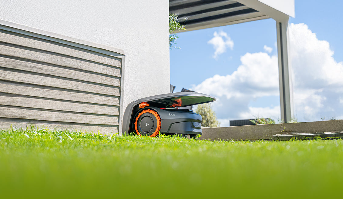 Navimow i105N robot lawn mower